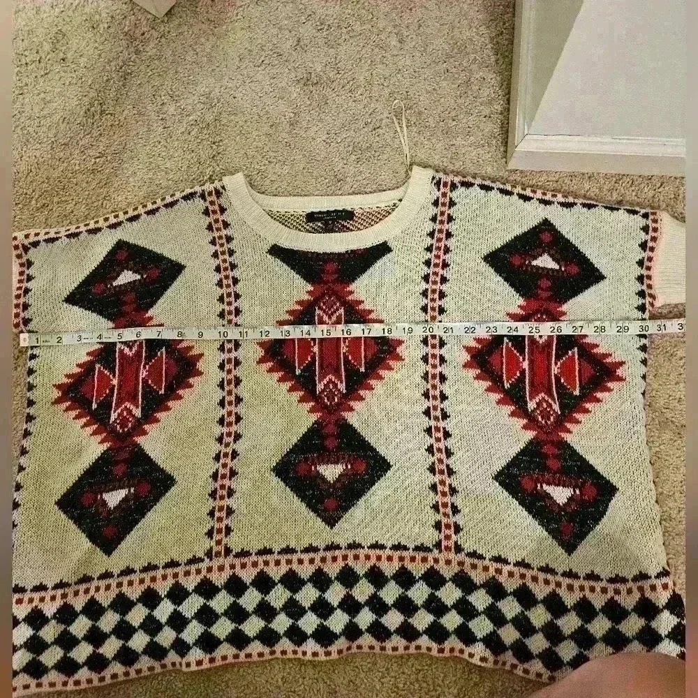 Romeo And Juliet Couture Boho Sweater Size M - Picture 6 of 6